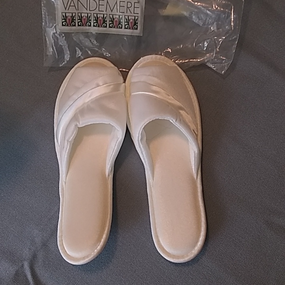 Ladies White Vandemere Slippers